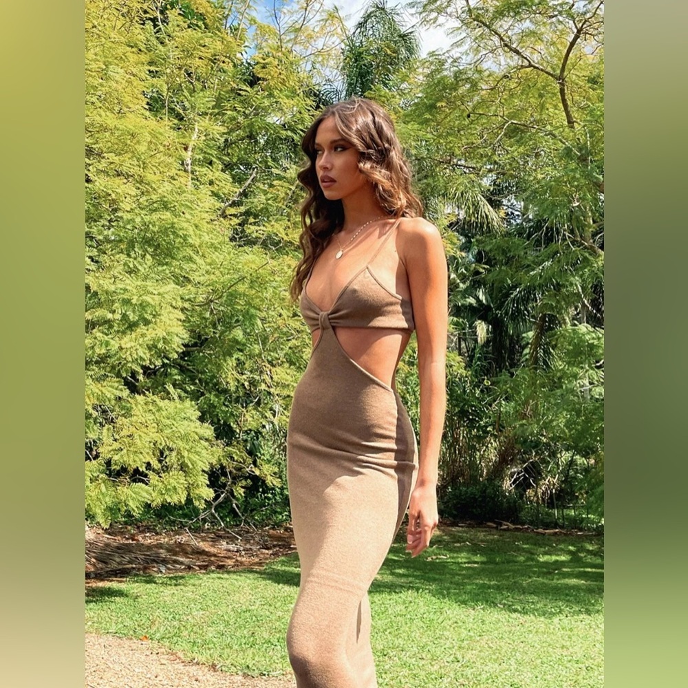 Princess Polly JOCELYN CUT OUT MIDI DRESS | Brown | US 4